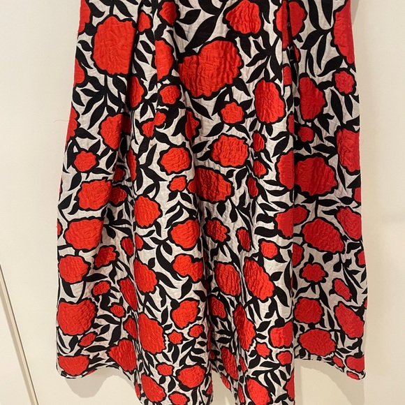 Chic Wish Rose My Heart Jacquard Prom Dress - Picture 2 of 11